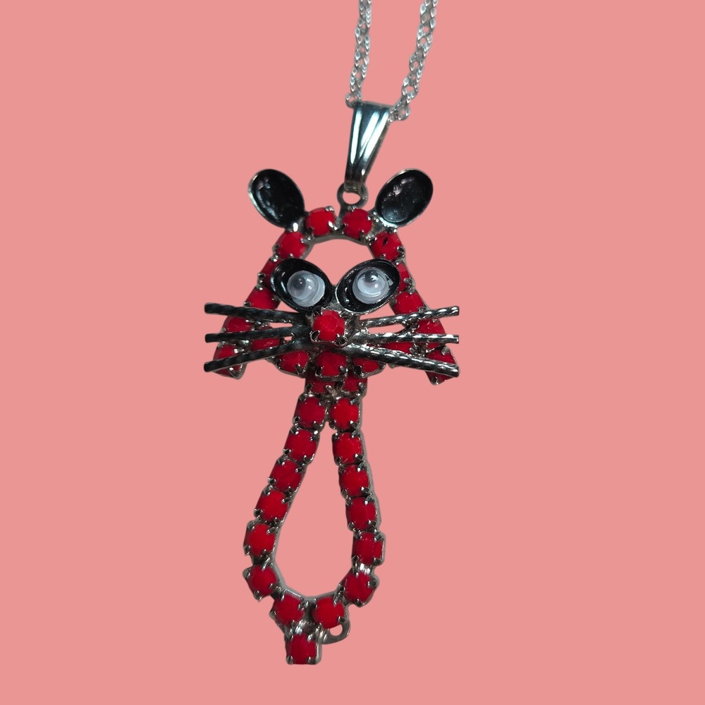 Celebrity NY Necklace Vintage Upcycled Red Cat Rhinestone Pendant 17" Chain